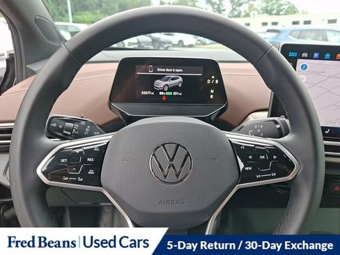 Used 2024 Volkswagen ID.4 Pro AWD/4WD image 24