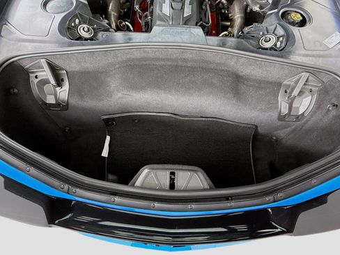 Used 2020 Chevrolet Corvette Stingray Preferred Cpe w/ 2LT Preferred Equipment Group RWD image 24