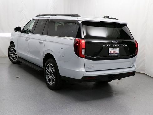 New 2025 Ford Expedition Max Active image 8