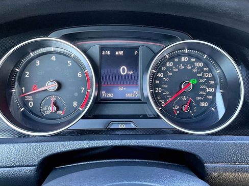 Used 2017 Volkswagen GTI S image 13