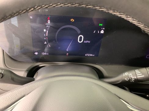 Used 2024 Buick Encore GX Sport Touring AWD/4WD image 18