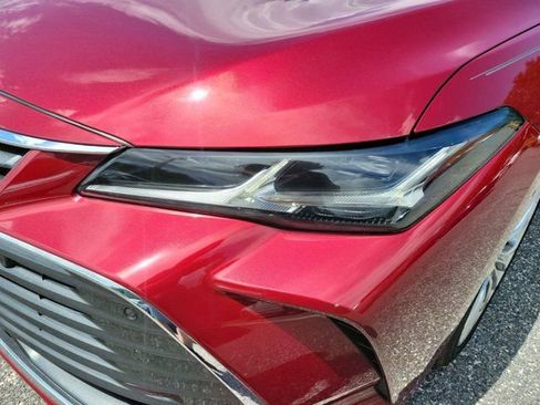 Certified 2020 Toyota Avalon Limited w/ Advanced Safety Package FWD image 16