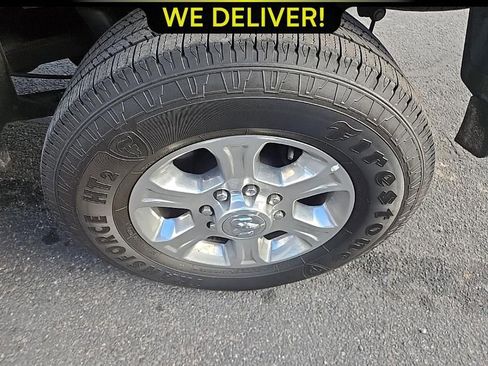 Used 2024 RAM 2500 Big Horn AWD/4WD image 5