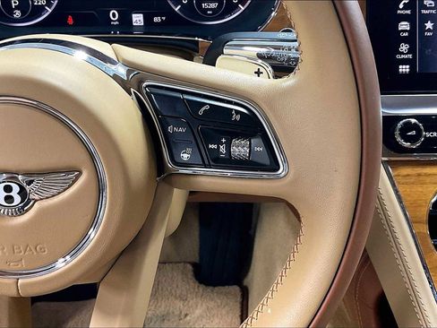 Used 2022 Bentley Continental GT image 24