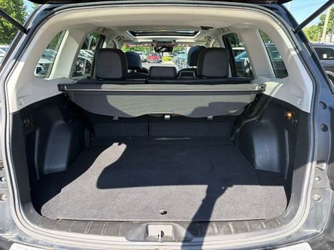 Used 2018 Subaru Forester 2.5i Premium w/ Popular Package #2A AWD/4WD image 8