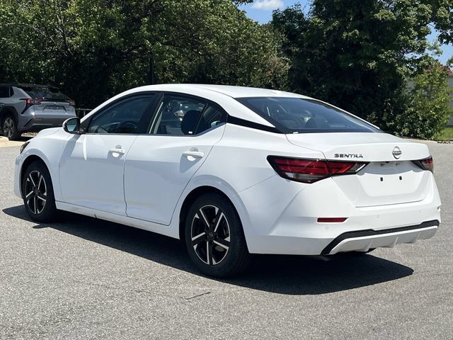 Used 2025 Nissan Sentra SV FWD image 11