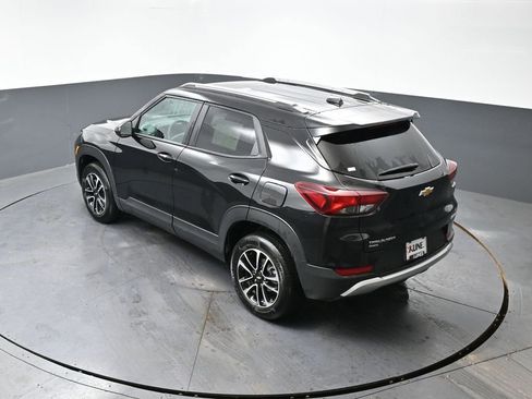 Used 2025 Chevrolet TrailBlazer LT w/ Driver Confidence Package image 21