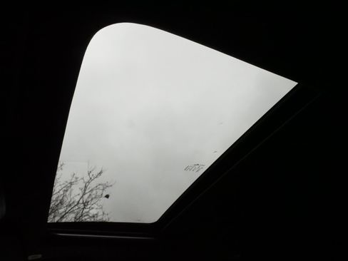 Used 2020 Jeep Grand Cherokee Limited w/ Trailer Tow Group IV image 31