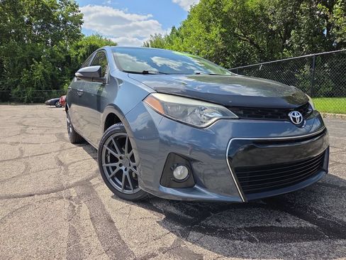 Used 2016 Toyota Corolla S FWD image 34