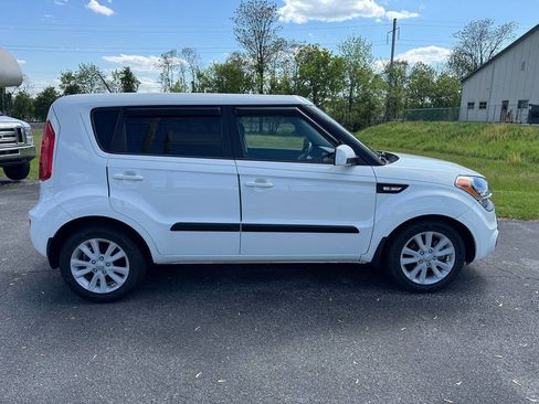 Used 2013 Kia Soul FWD image 8
