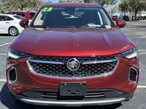 Used 2023 Buick Envision Avenir image 8