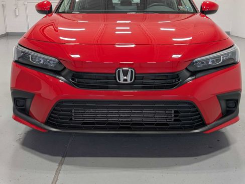 Certified 2024 Honda Civic EX image 2