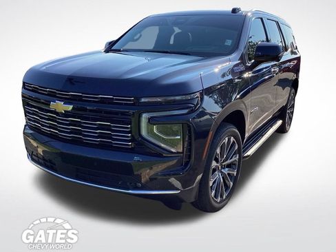 Used 2026 Chevrolet Tahoe High Country w/ Sun And Tow Package AWD/4WD image 5
