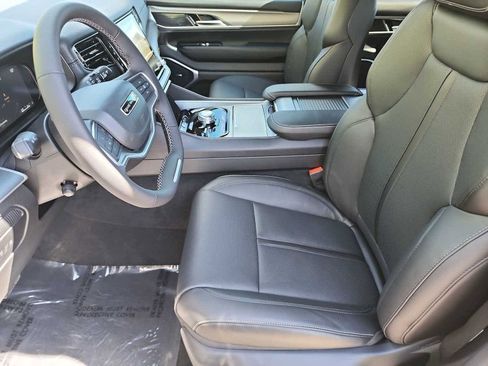 New 2026 Jeep Grand Wagoneer 4WD image 45