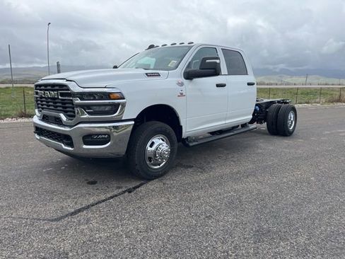 New 2026 RAM 3500 Tradesman image 8
