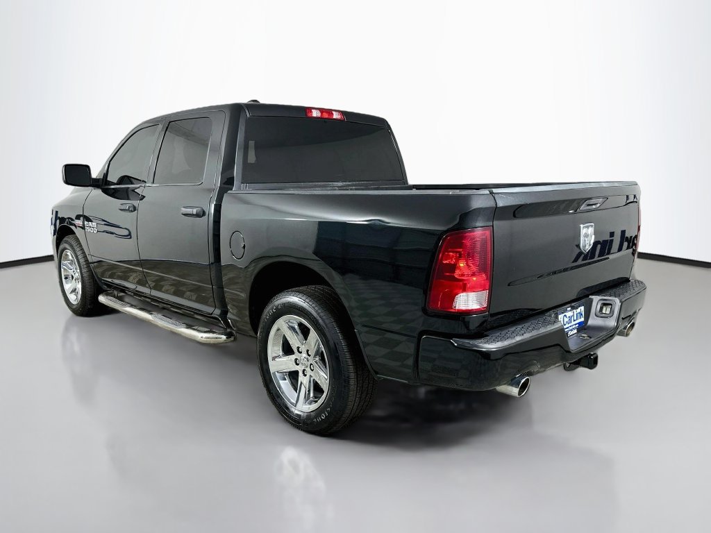 Used 2016 RAM 1500 Express RWD image 5