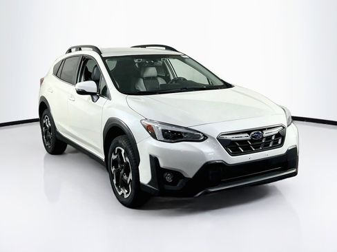 Used 2023 Subaru Crosstrek 2.5i Limited AWD/4WD image 3