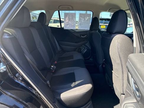 Used 2023 Subaru Outback Premium AWD/4WD image 10