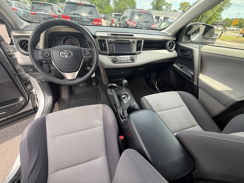Used 2013 Toyota RAV4 XLE AWD/4WD image 11