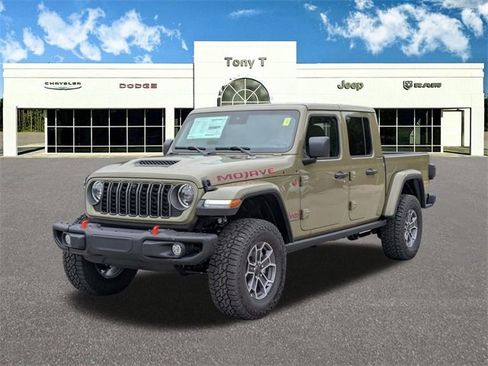 New 2025 Jeep Gladiator Mojave image 3