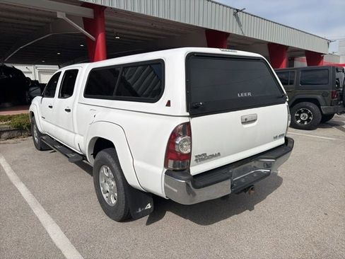 Used 2012 Toyota Tacoma Base V6 w/ SR5 Pkg image 7