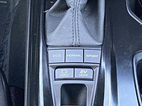 Certified 2025 Toyota Camry LE FWD image 29