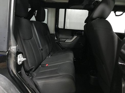 Used 2015 Jeep Wrangler Unlimited Sport w/ Connectivity Group AWD/4WD image 17