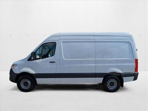 New 2025 Mercedes-Benz Sprinter 2500 image 5