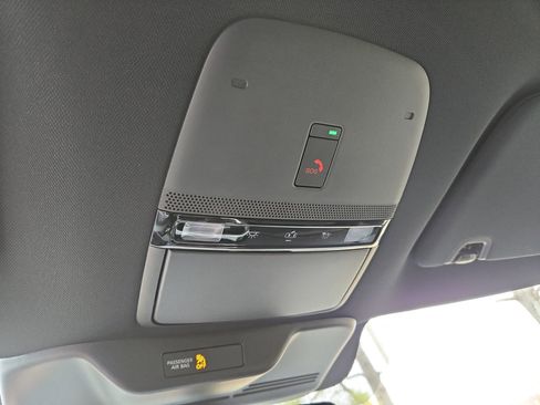 New 2026 Nissan Armada SL w/ Captain's Chari Seat Package image 25