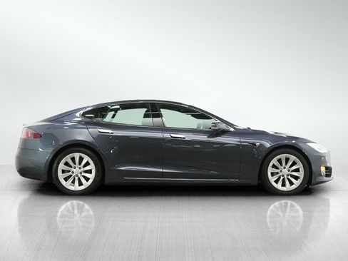 Used 2016 Tesla Model S 70D AWD/4WD image 6