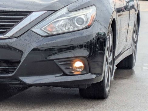 Used 2018 Nissan Altima 2.5 SR image 10