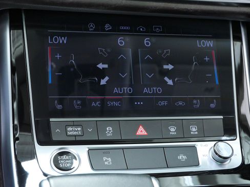 Used 2023 Audi Q8 Premium Plus w/ Premium Plus Package AWD/4WD image 24