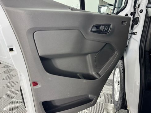 Used 2024 Ford Transit 250 Low Roof w/ Exterior Upgrade Package image 10