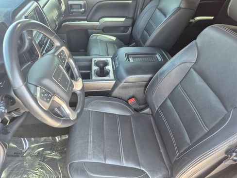 Used 2018 GMC Sierra 1500 Denali AWD/4WD image 19
