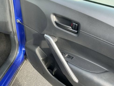 Used 2023 Toyota Corolla Cross LE image 23