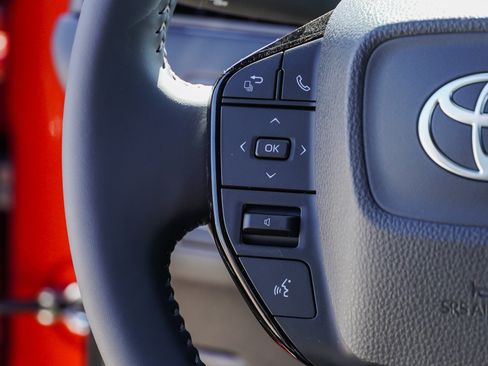 New 2026 Toyota C-HR AWD/4WD image 32
