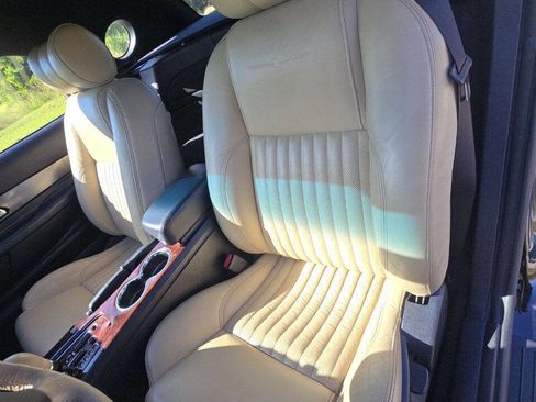 Used 2005 Ford Thunderbird Deluxe 2dr Convertible image 20