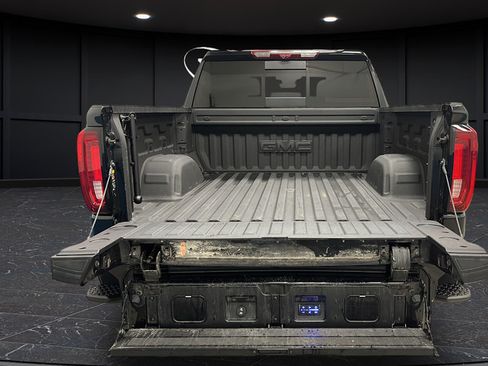 Used 2025 GMC Sierra 1500 Denali Ultimate AWD/4WD image 28