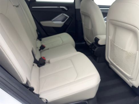 Used 2022 Audi Q3 2.0T Premium w/ Convenience Package image 40