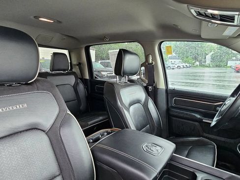 Used 2022 RAM 1500 Laramie AWD/4WD image 21