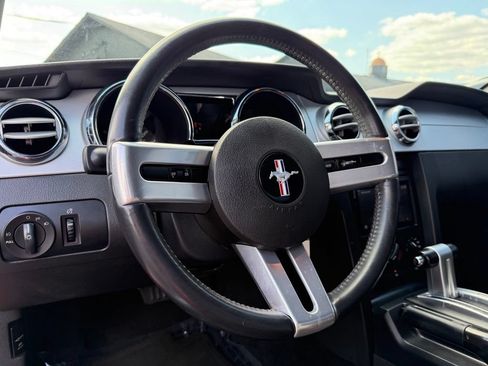 Used 2006 Ford Mustang GT RWD image 27
