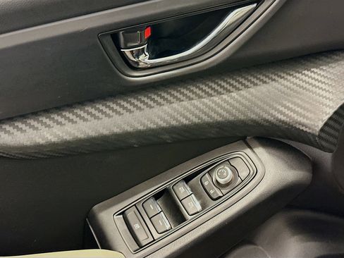 Used 2025 Subaru Ascent Premium image 15