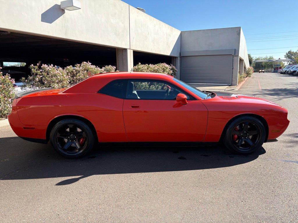 Used 2008 Dodge Challenger SRT8 RWD image 4