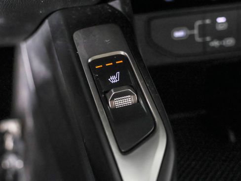 Used 2025 Kia Sorento EX image 11