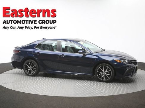 Used 2021 Toyota Camry SE FWD image 46