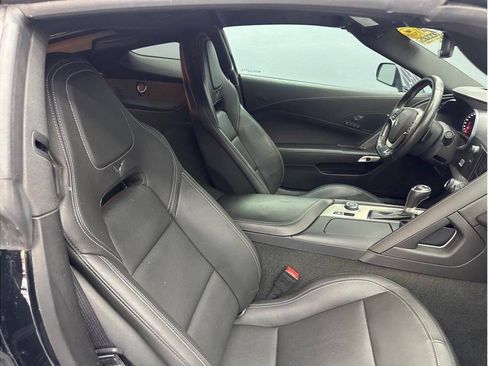 Used 2016 Chevrolet Corvette Stingray Coupe w/ 2LT Preferred Equipment Group RWD image 21