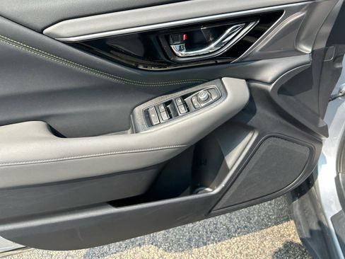 Used 2021 Subaru Outback Onyx Edition XT image 10