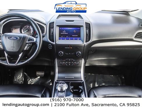 Used 2020 Ford Edge SEL image 11