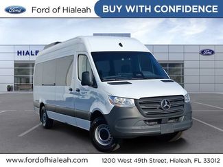 Used 2025 Mercedes-Benz Sprinter 2500 video 1