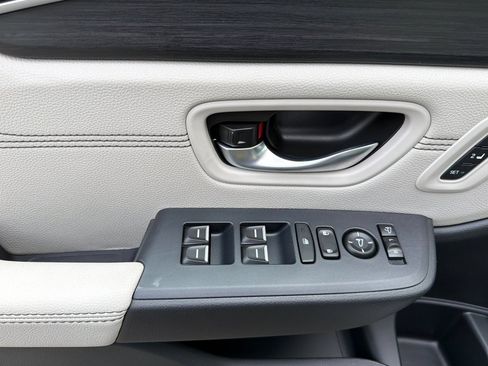New 2026 Honda Pilot Touring image 10